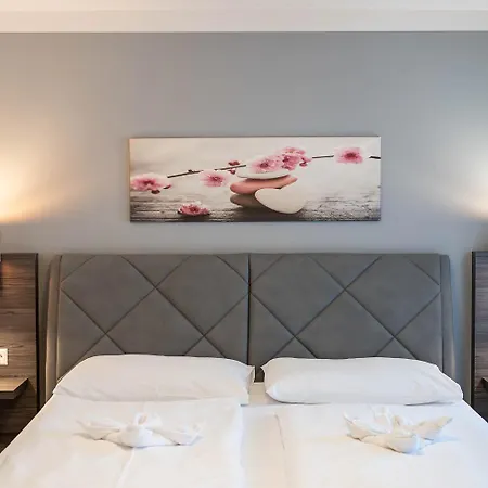 Hotel Ganslhof - Adults Only Salzburg