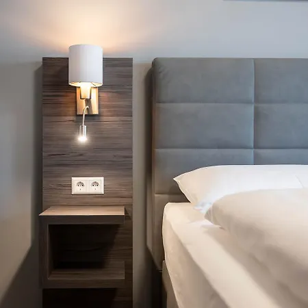 Hotel Ganslhof - Adults Only Hotel