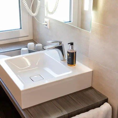 Hotel Ganslhof - Adults Only Hotel