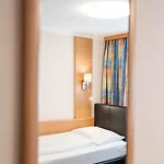 Hotel Ganslhof - Adults Only