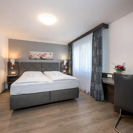 Hotel Ganslhof - Adults Only