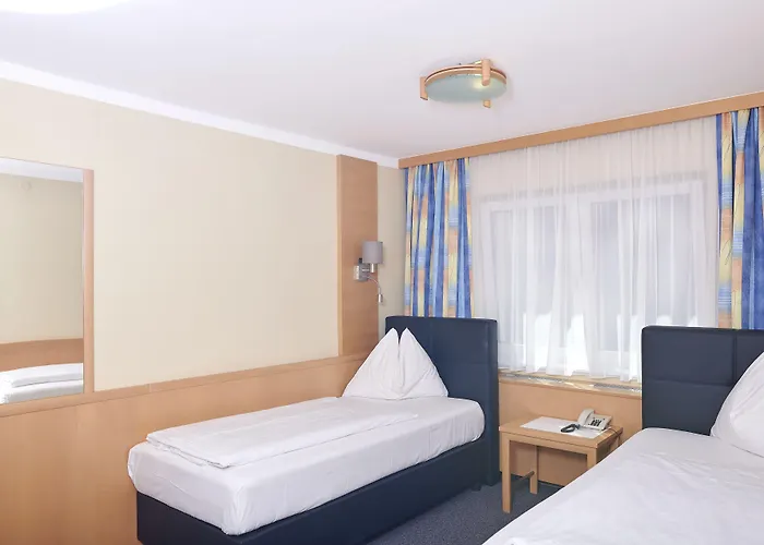 Отель Ganslhof - Adults Only 3*