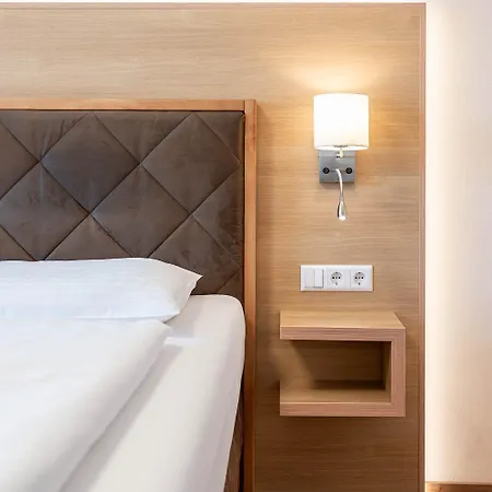 Ganslhof - Adults Only Otel Salzburg